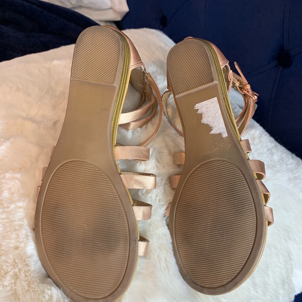 Sandals - Picture 3 of 3